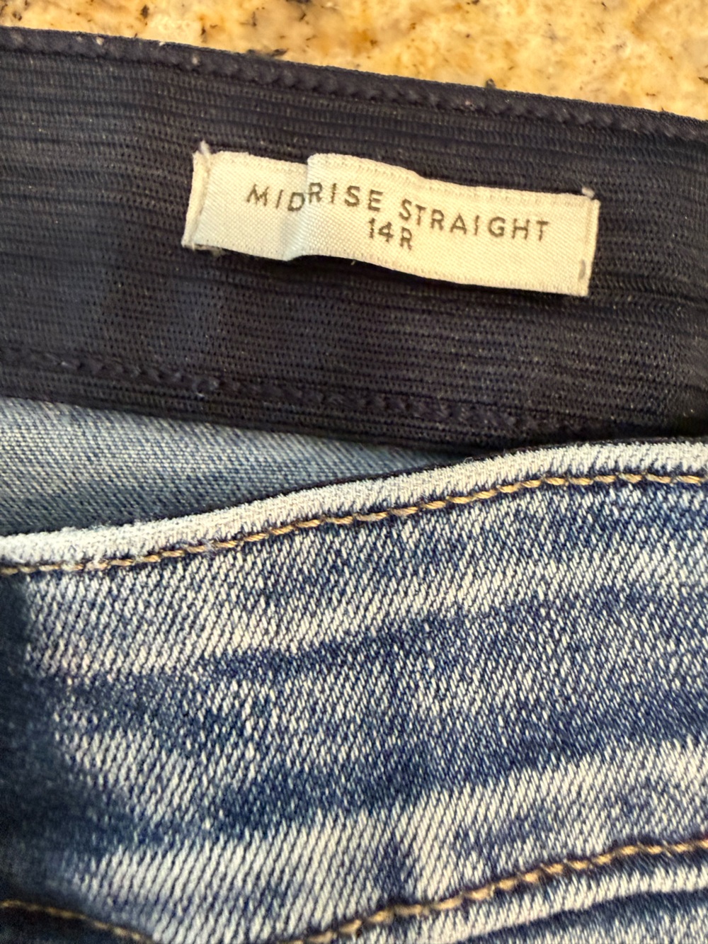 Wonderly Mid Rise Straight stretchy jeans medium wash 14R - Picture 5 of 12